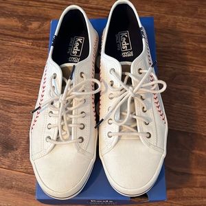 Keds-Kickstart Pennant Baseball Sneakers in Cream-Women’s Size 9 M